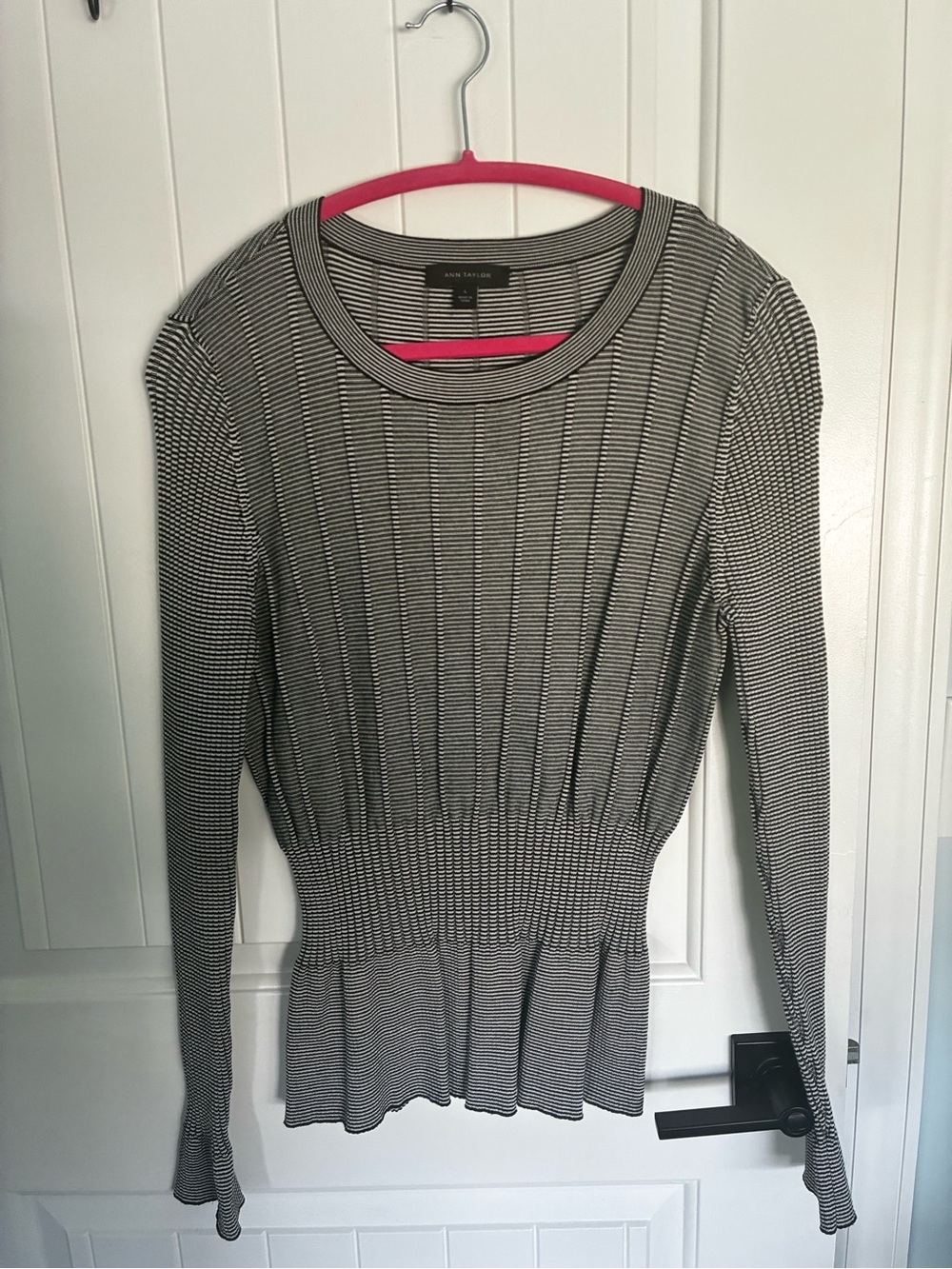 Ann Taylor Black & White Ribbed Peplum Scoop Neck Sweater